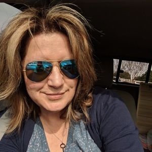 Meet your Posher, Tonya